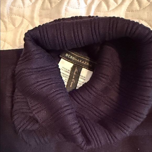 BCBGMaxAzria Black Ribbed Turtleneck Sweater  Medium - Picture 3 of 4